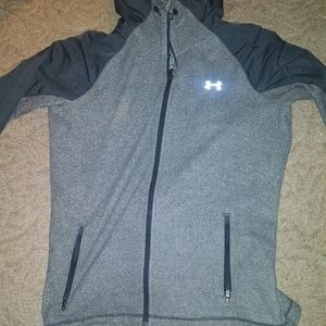 LG Under armour hoodie